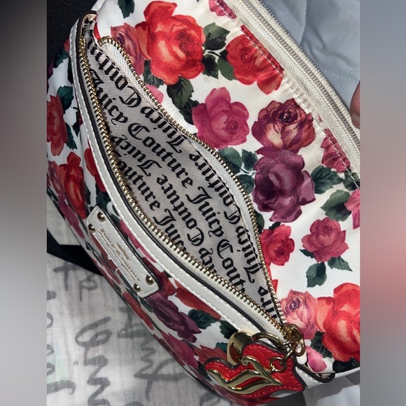 Vintage Floral Juicy Couture crossbody - Picture 9 of 11